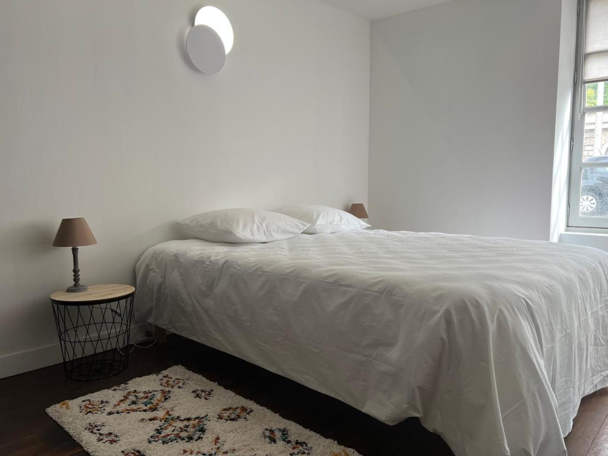 * Johnnie Walker * Hypercentre Parking * Apartment Blois